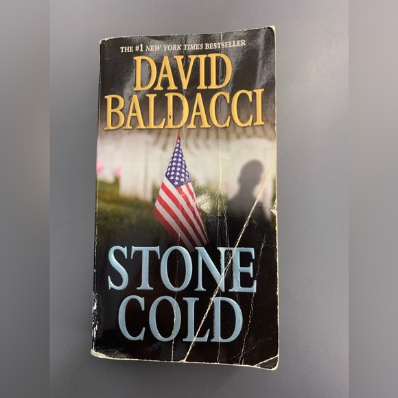 (3 for $20)Two David Baldacci novels, The Innocent and Stone Cold - Picture 2 of 10